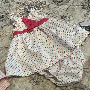 Baby girl outfit sz 3-6m